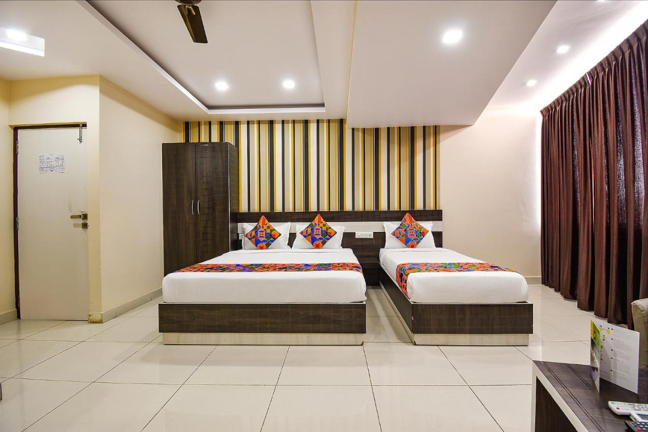 Fabhotel Rotano Suites - Yelahanka Bengaluru Kültér fotó