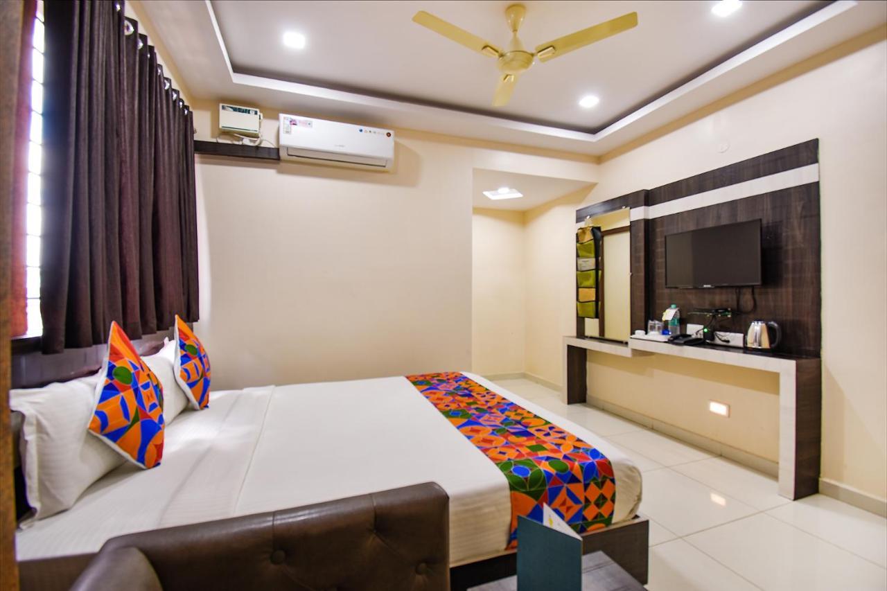 Fabhotel Rotano Suites - Yelahanka Bengaluru Kültér fotó