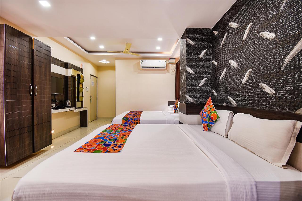 Fabhotel Rotano Suites - Yelahanka Bengaluru Kültér fotó