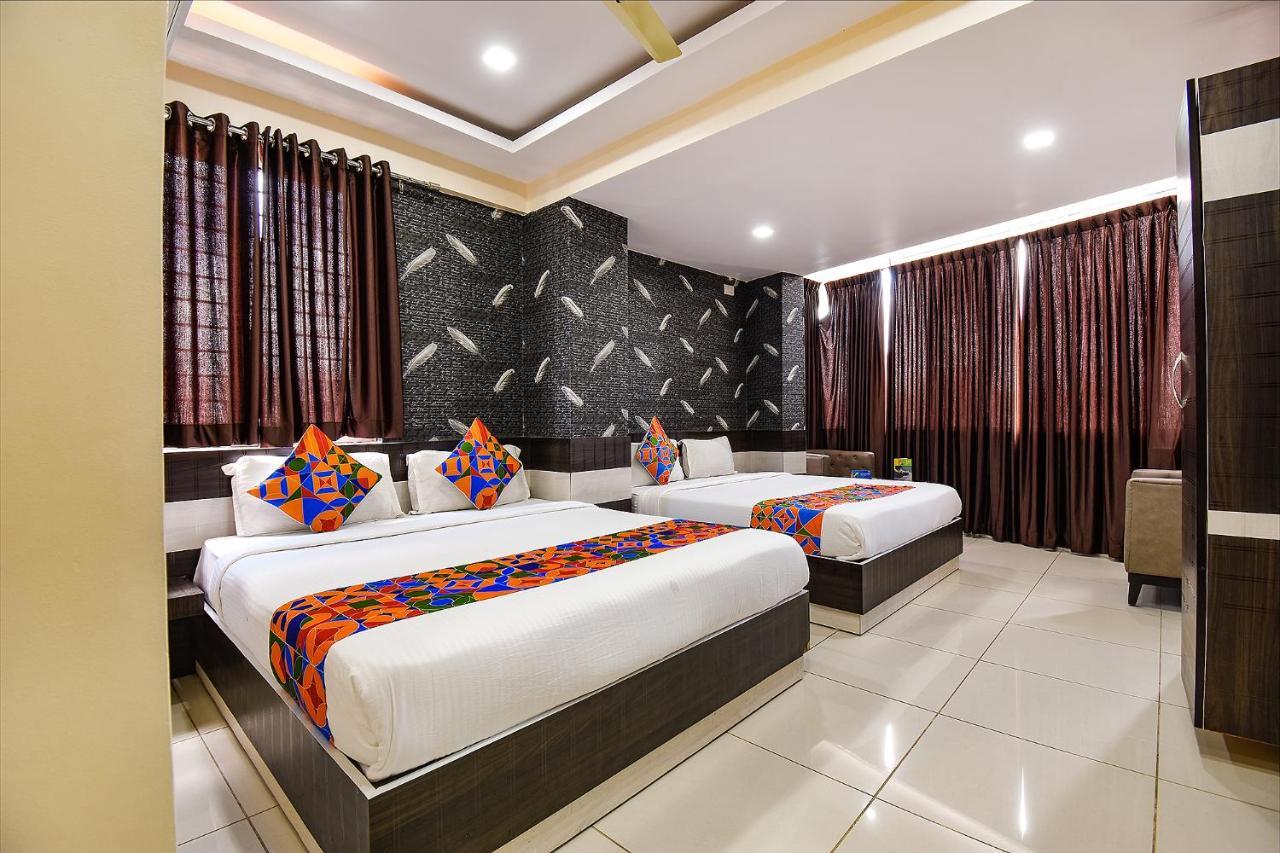 Fabhotel Rotano Suites - Yelahanka Bengaluru Kültér fotó
